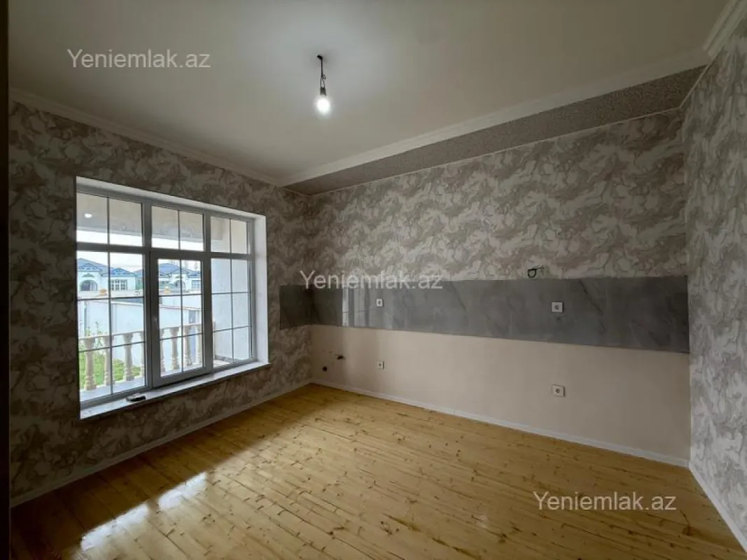Satılır 4 otaqlı həyət evi 120 m²