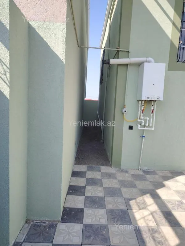 Satılır 3 otaqlı həyət evi 100 m²