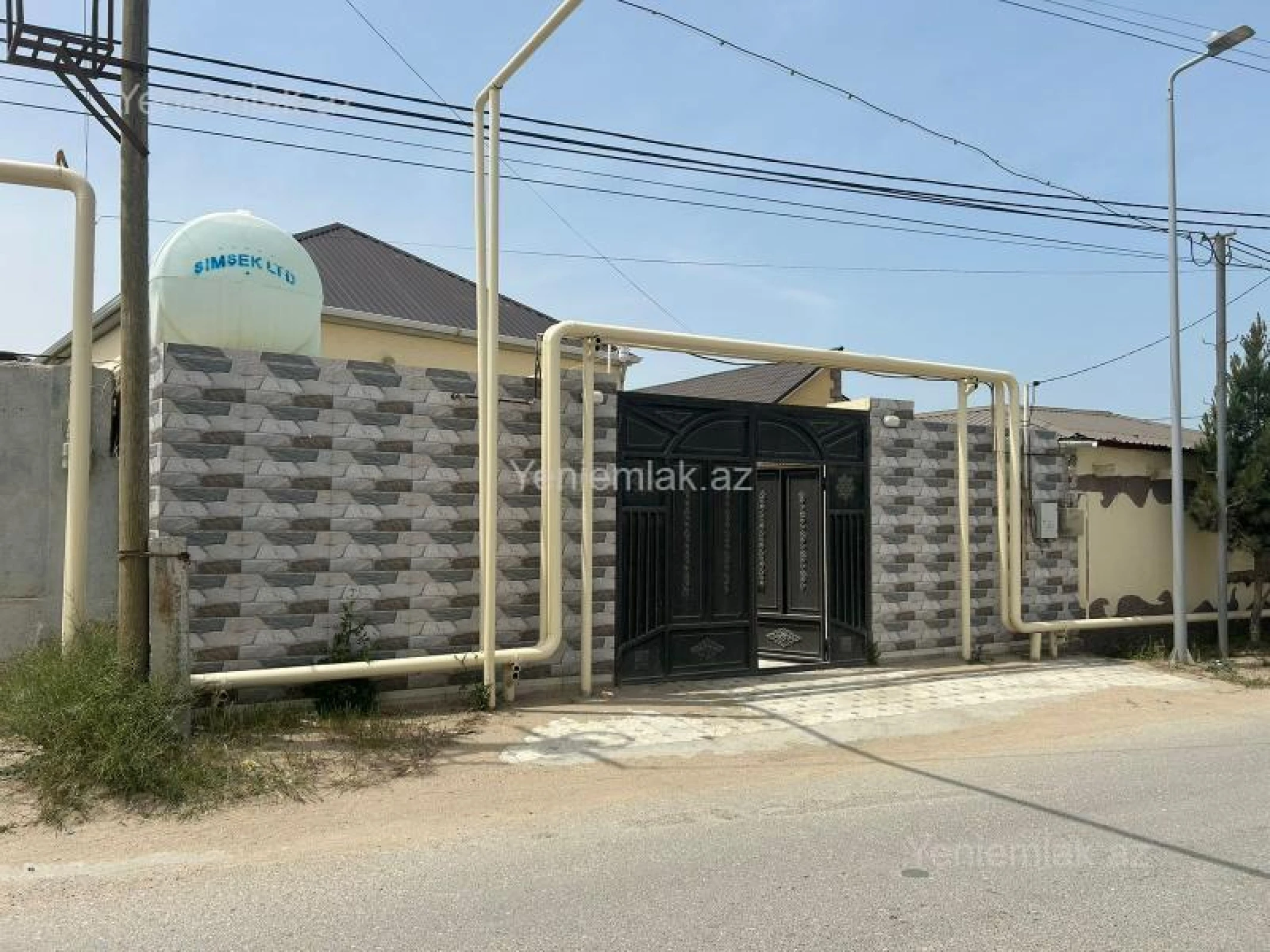 Satılır 3 otaqlı həyət evi 84 m²