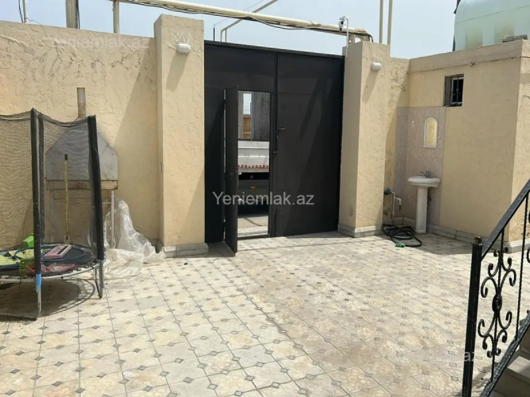 Satılır 3 otaqlı həyət evi 84 m²