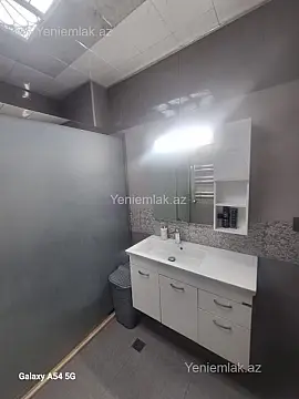 Satılır 3 otaqlı yeni tikili 141 m²