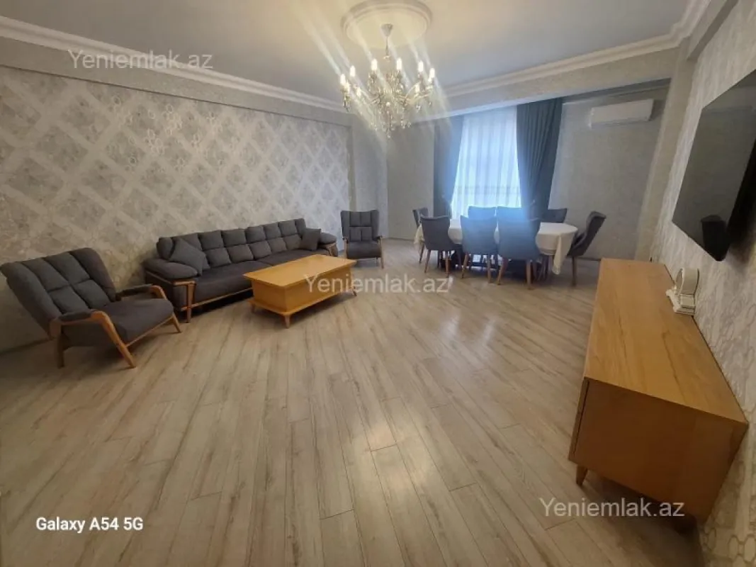 Satılır 3 otaqlı yeni tikili 141 m²