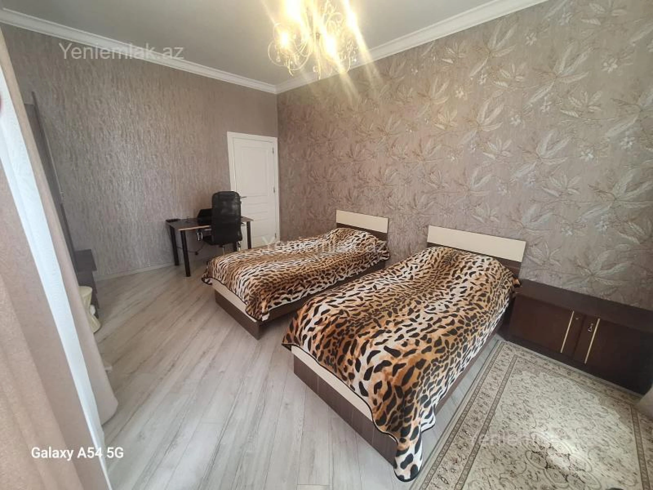 Satılır 3 otaqlı yeni tikili 141 m²