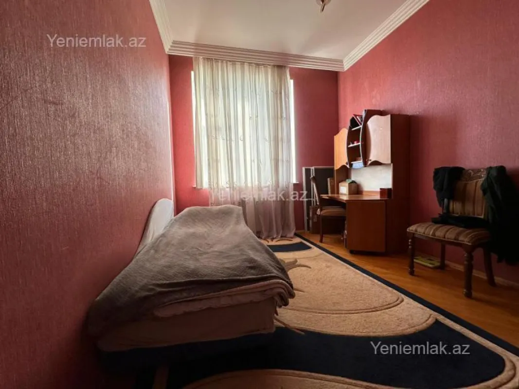 Satılır 4 otaqlı yeni tikili 160 m²