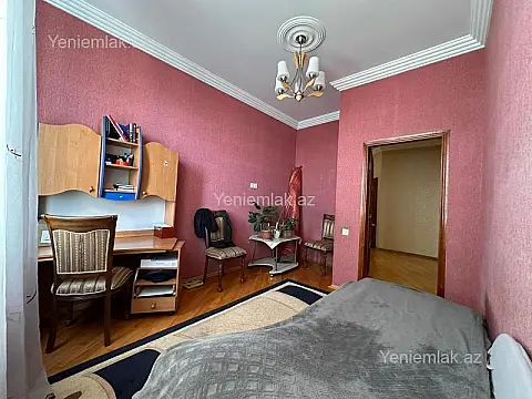 Satılır 4 otaqlı yeni tikili 160 m²