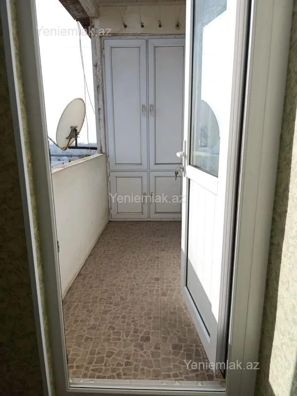 Satılır 3 otaqlı köhnə tikili 80 m²