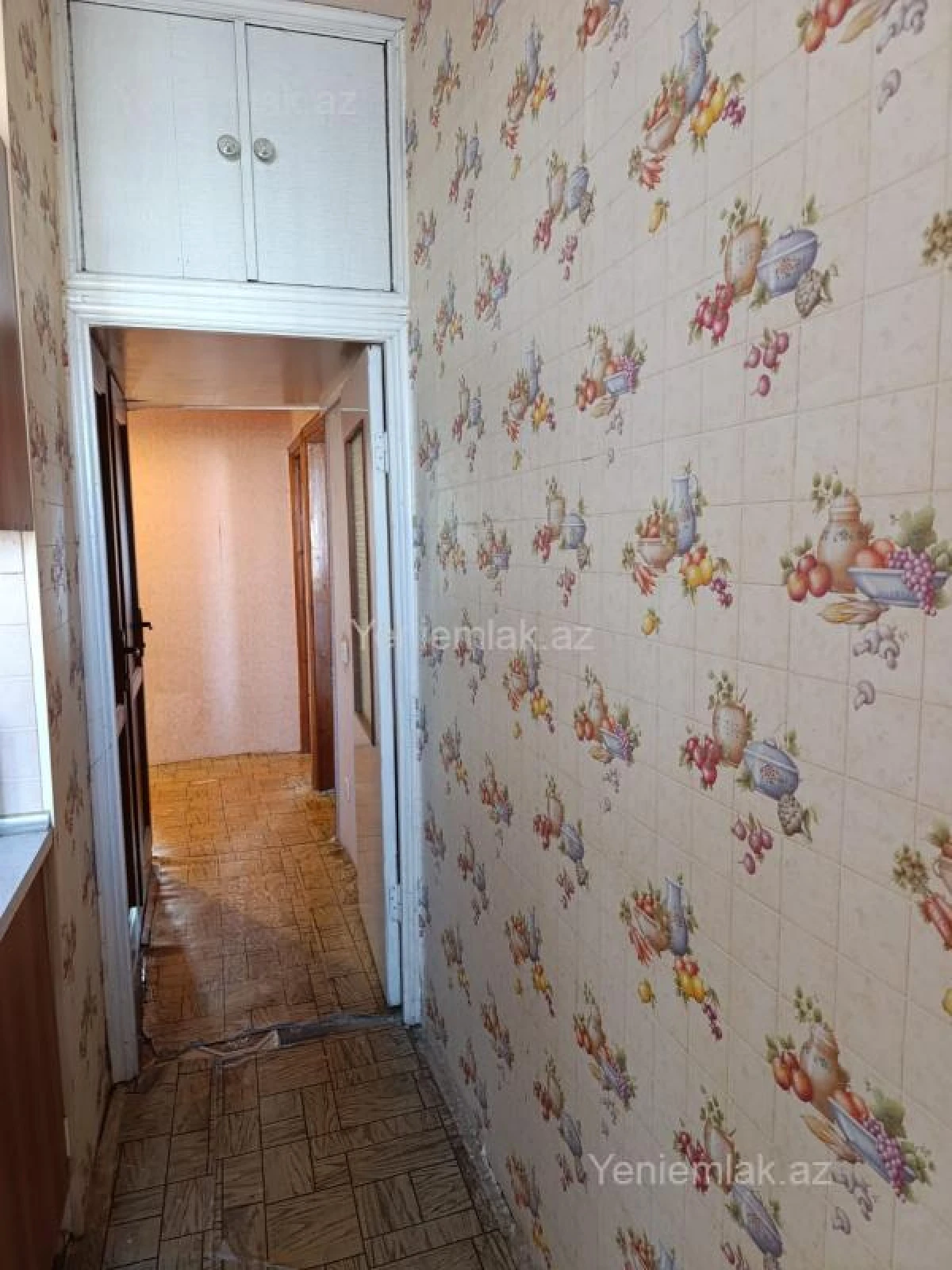 Satılır 3 otaqlı köhnə tikili 80 m²