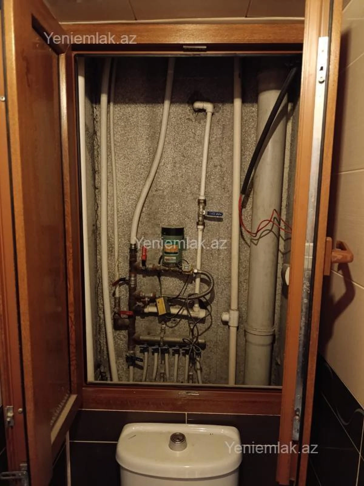 Satılır 3 otaqlı köhnə tikili 80 m²