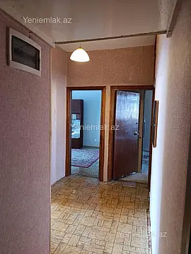 Satılır 3 otaqlı köhnə tikili 80 m²