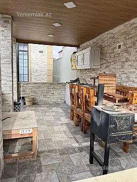 Satılır 6 otaqlı həyət evi 240 m²