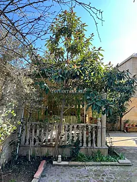 Satılır 9 otaqlı həyət evi 318 m²