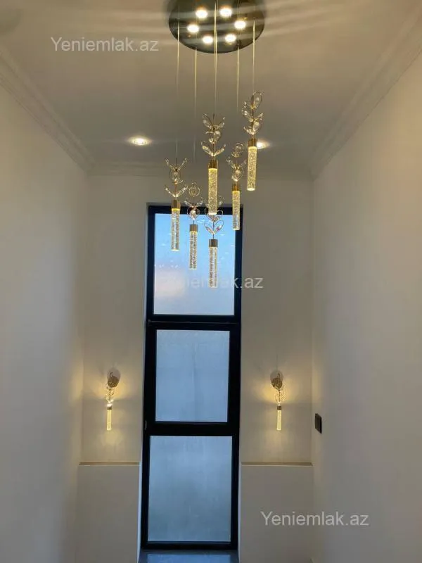 Satılır 6 otaqlı həyət evi 240 m²