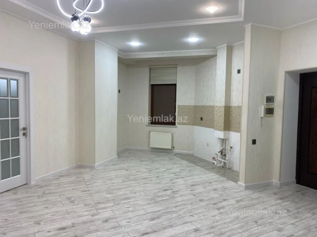 Satılır 3 otaqlı yeni tikili 90 m²