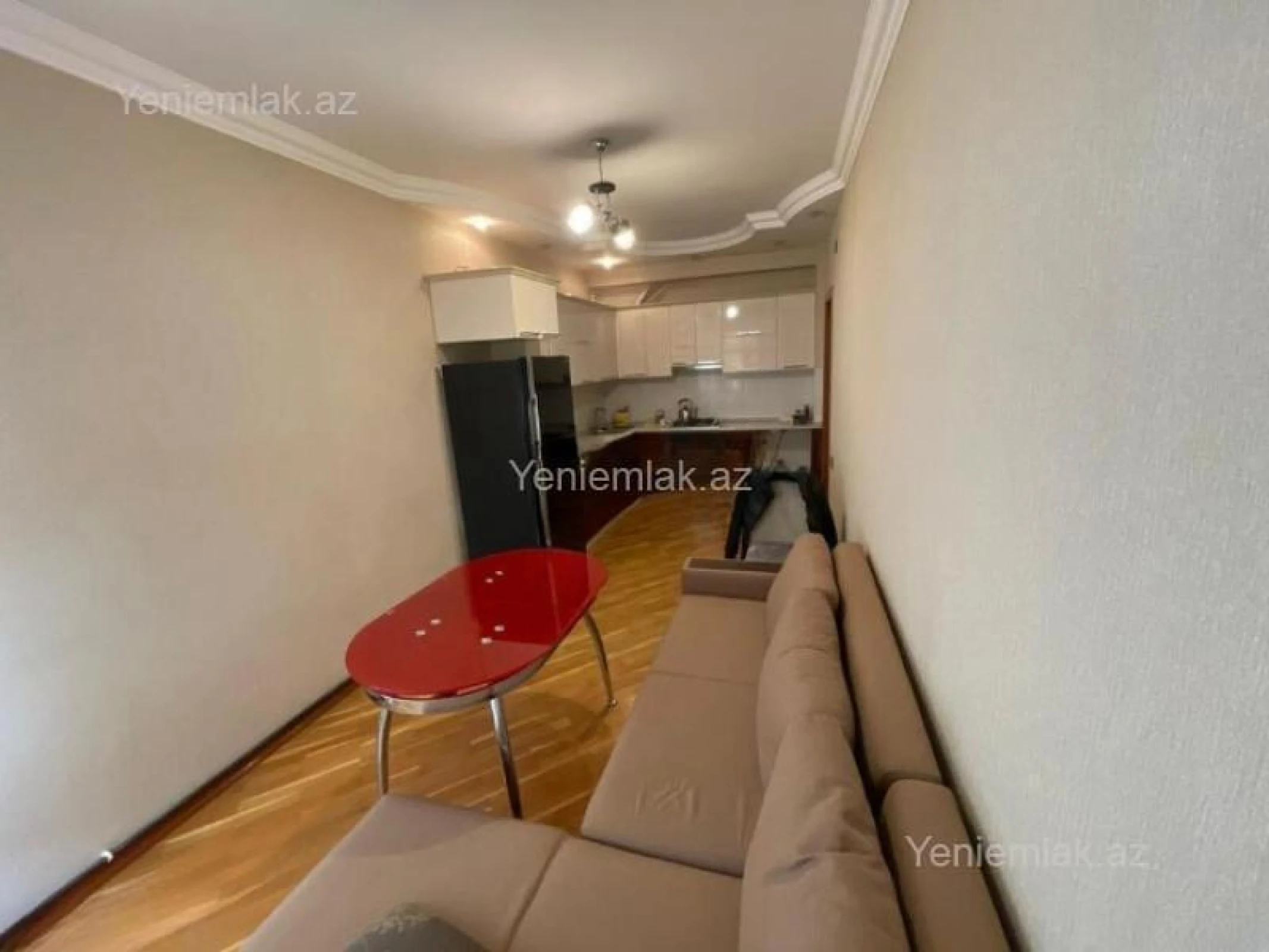 Satılır 3 otaqlı yeni tikili 130 m²