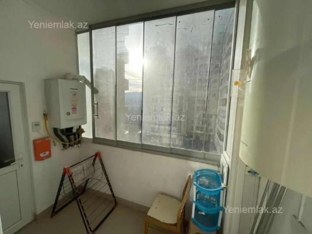 Satılır 3 otaqlı yeni tikili 130 m²