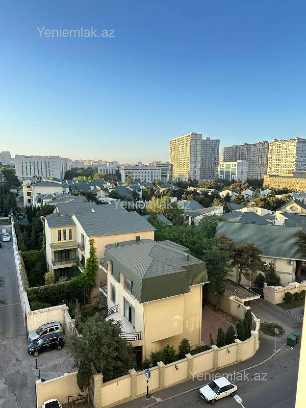 Satılır 3 otaqlı yeni tikili 130 m²