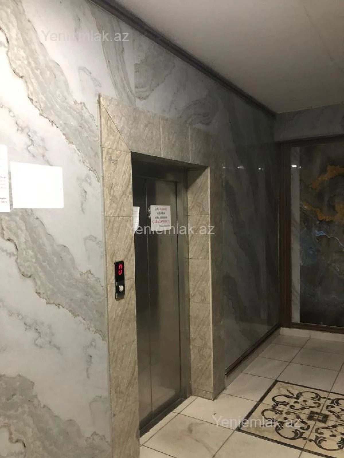 Satılır 3 otaqlı yeni tikili 130 m²