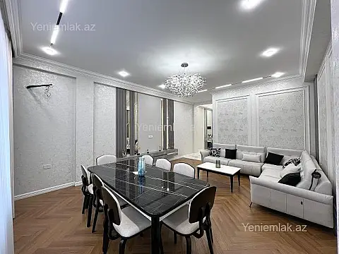 Satılır 3 otaqlı yeni tikili 130 m²