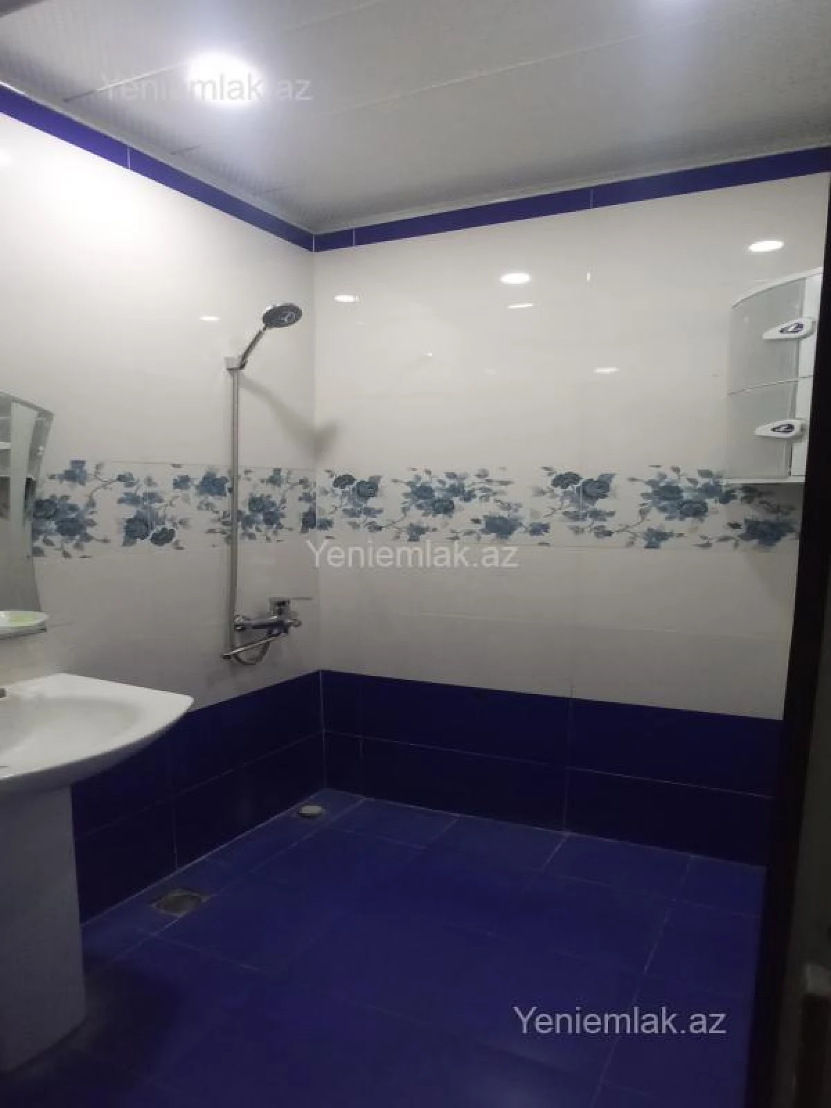 Satılır 3 otaqlı köhnə tikili 66 m²