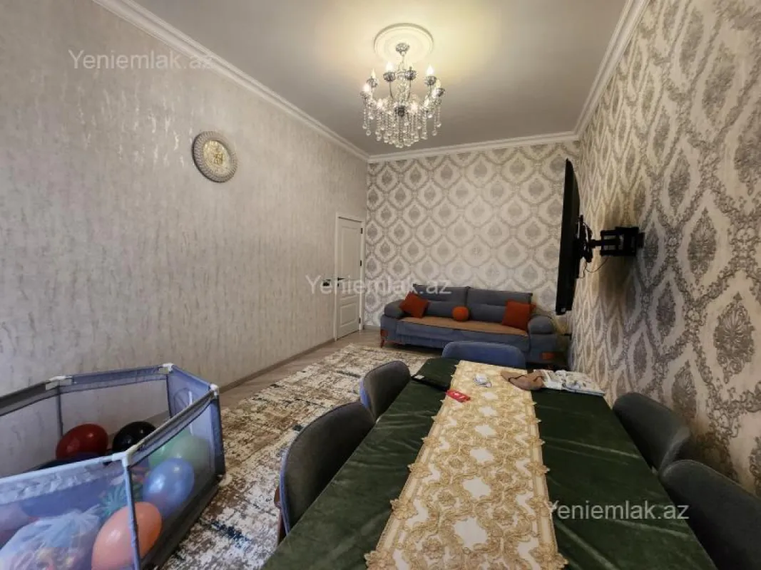 Satılır 2 otaqlı yeni tikili 72 m²