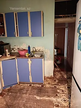 Satılır 3 otaqlı köhnə tikili 80 m²