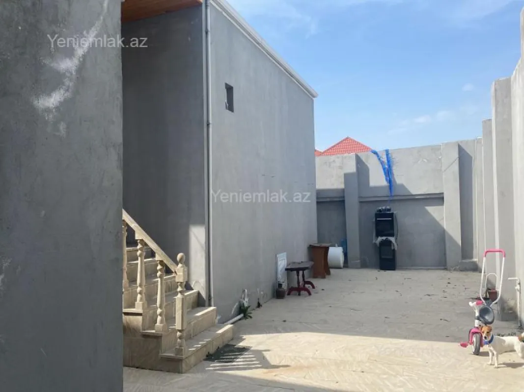 Satılır 2 otaqlı həyət evi 42 m²