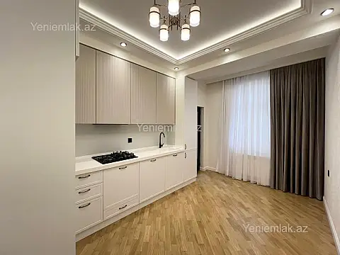 Satılır 3 otaqlı yeni tikili 105 m²