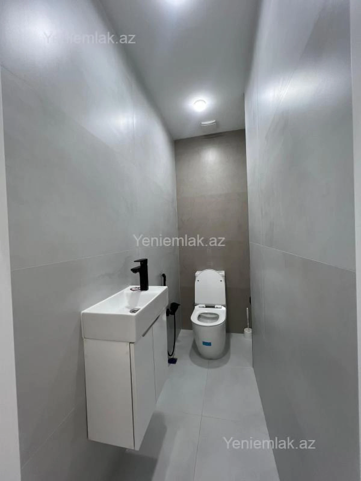 Satılır 3 otaqlı yeni tikili 105 m²