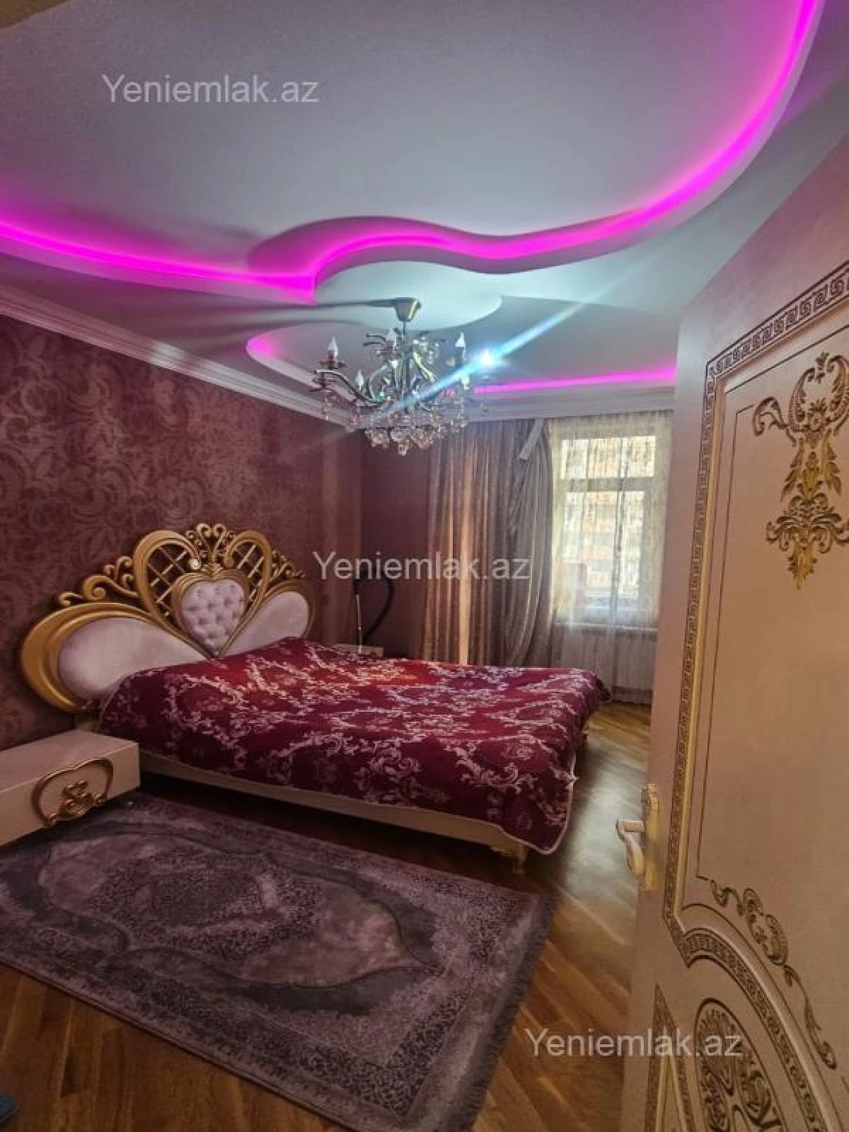 Satılır 3 otaqlı yeni tikili 125 m²