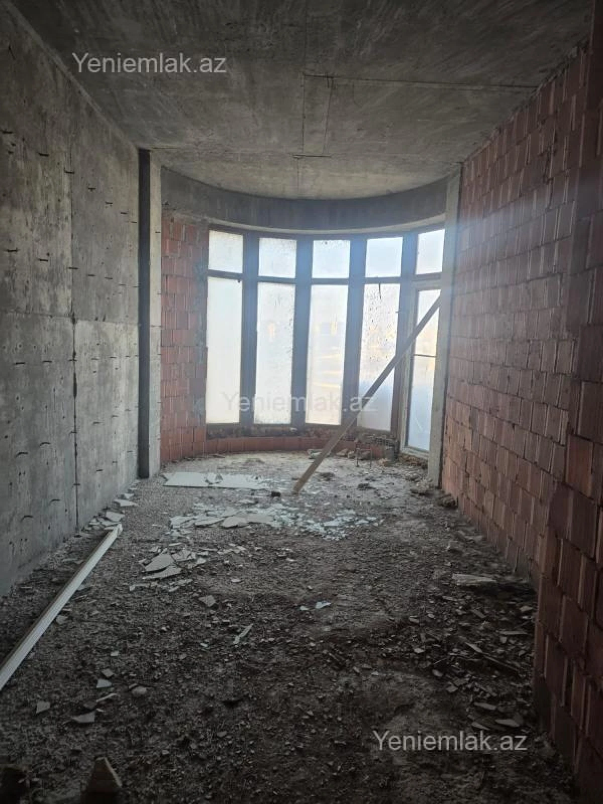 Satılır 5 otaqlı yeni tikili 230 m²