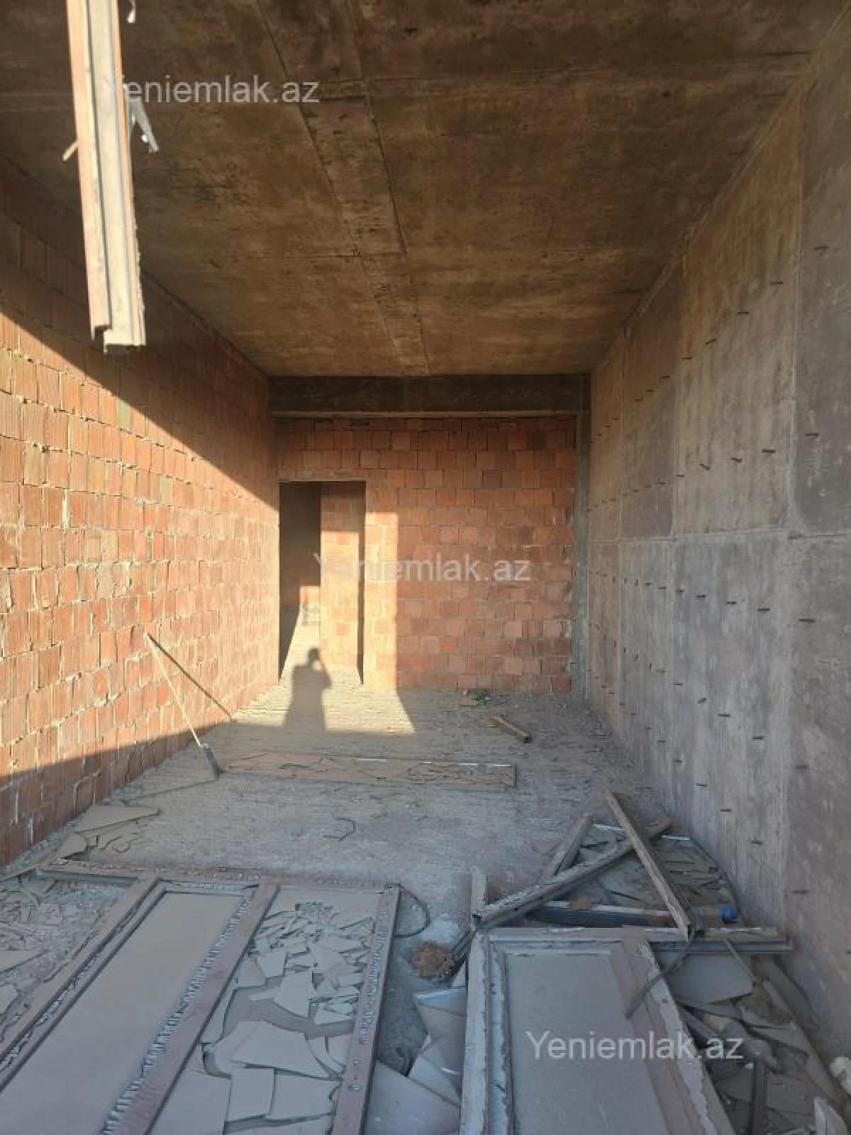Satılır 5 otaqlı yeni tikili 230 m²