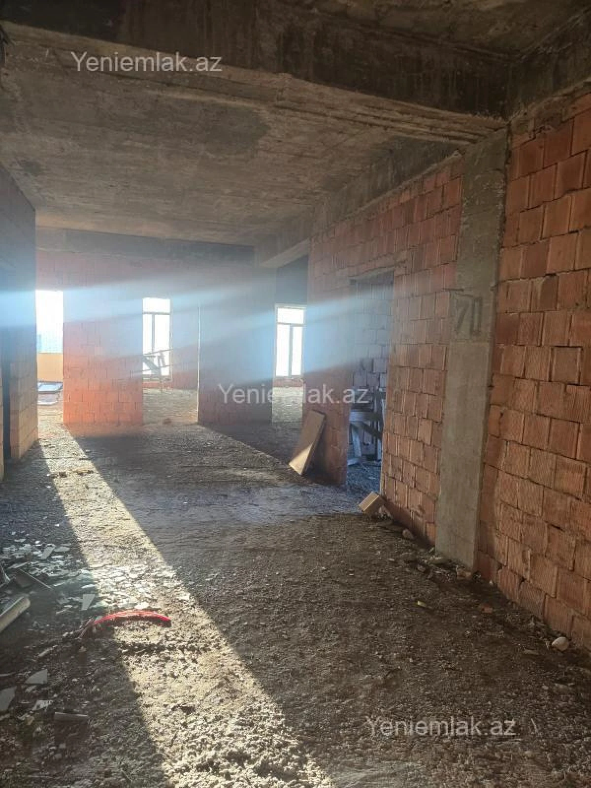 Satılır 5 otaqlı yeni tikili 230 m²