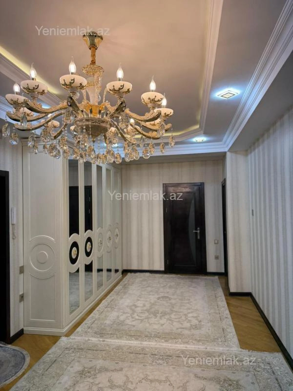 Satılır 2 otaqlı yeni tikili 93.9 m²