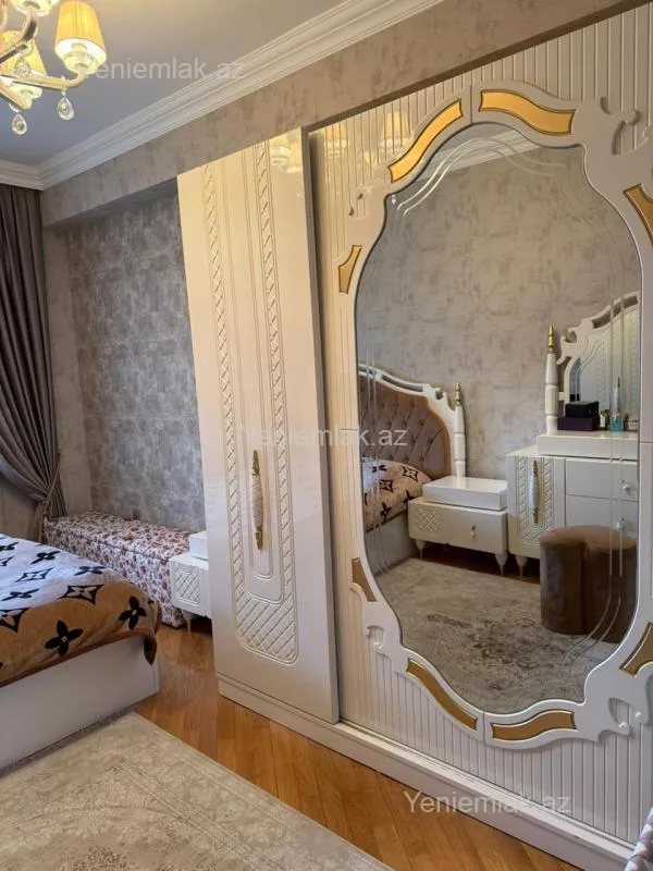 Satılır 2 otaqlı yeni tikili 93.9 m²
