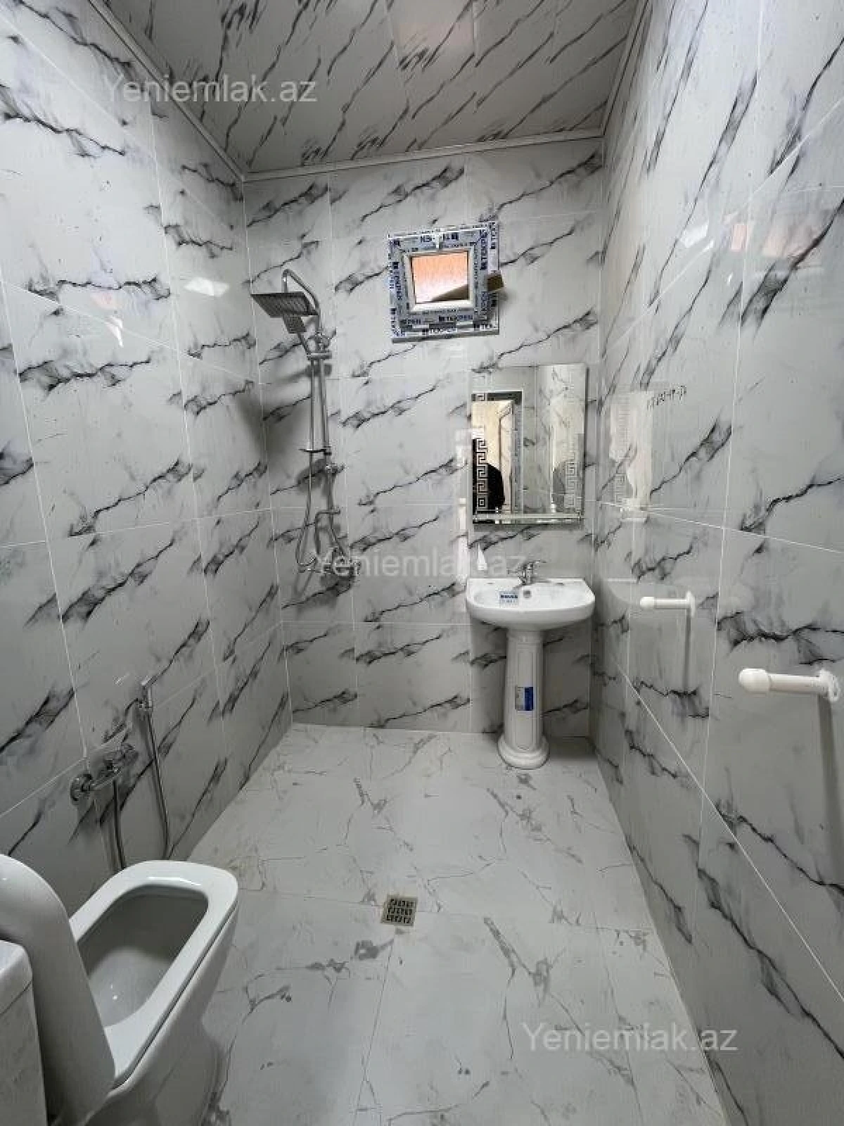 Satılır 4 otaqlı həyət evi 120 m²