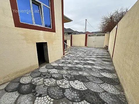 Satılır 4 otaqlı həyət evi 120 m²