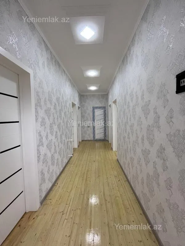 Satılır 4 otaqlı həyət evi 120 m²