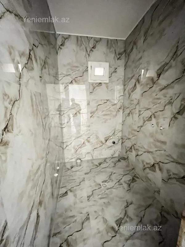 Satılır 4 otaqlı həyət evi 140 m²