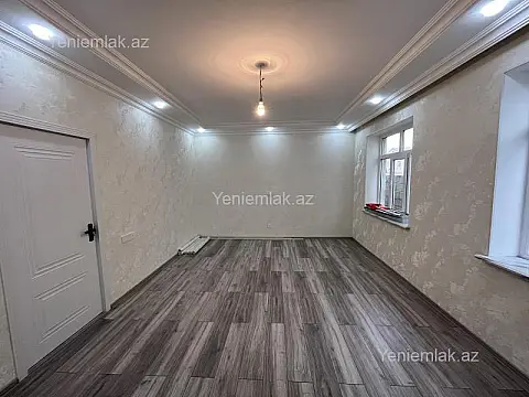 Satılır 4 otaqlı həyət evi 140 m²