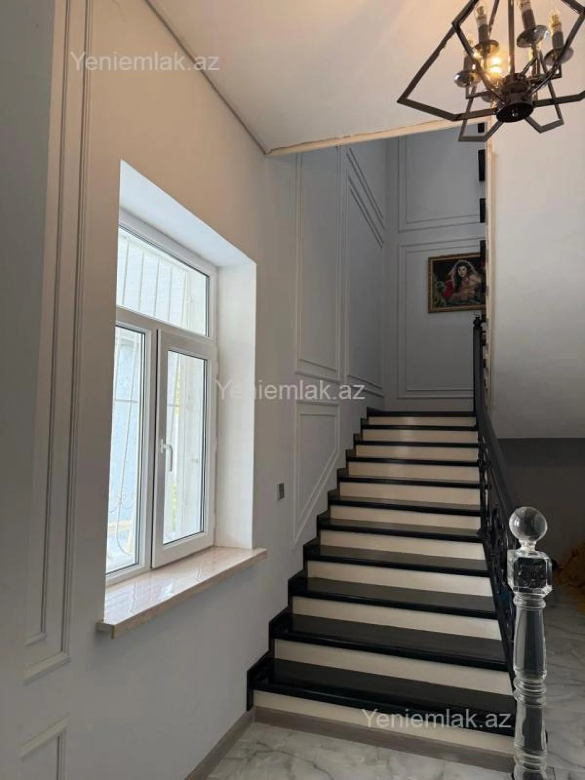 Satılır 7 otaqlı həyət evi 400 m²