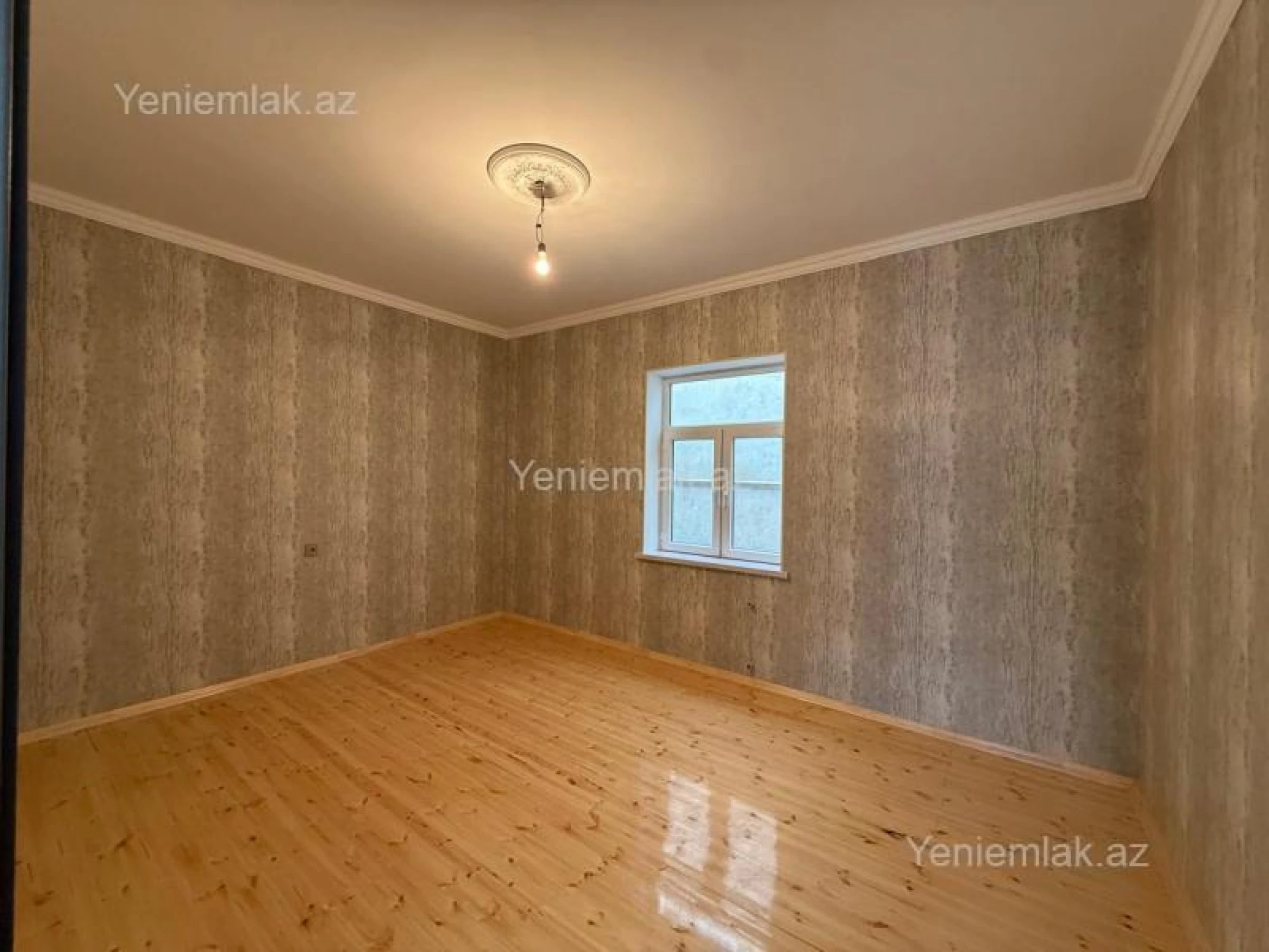 Satılır 3 otaqlı həyət evi 100 m²