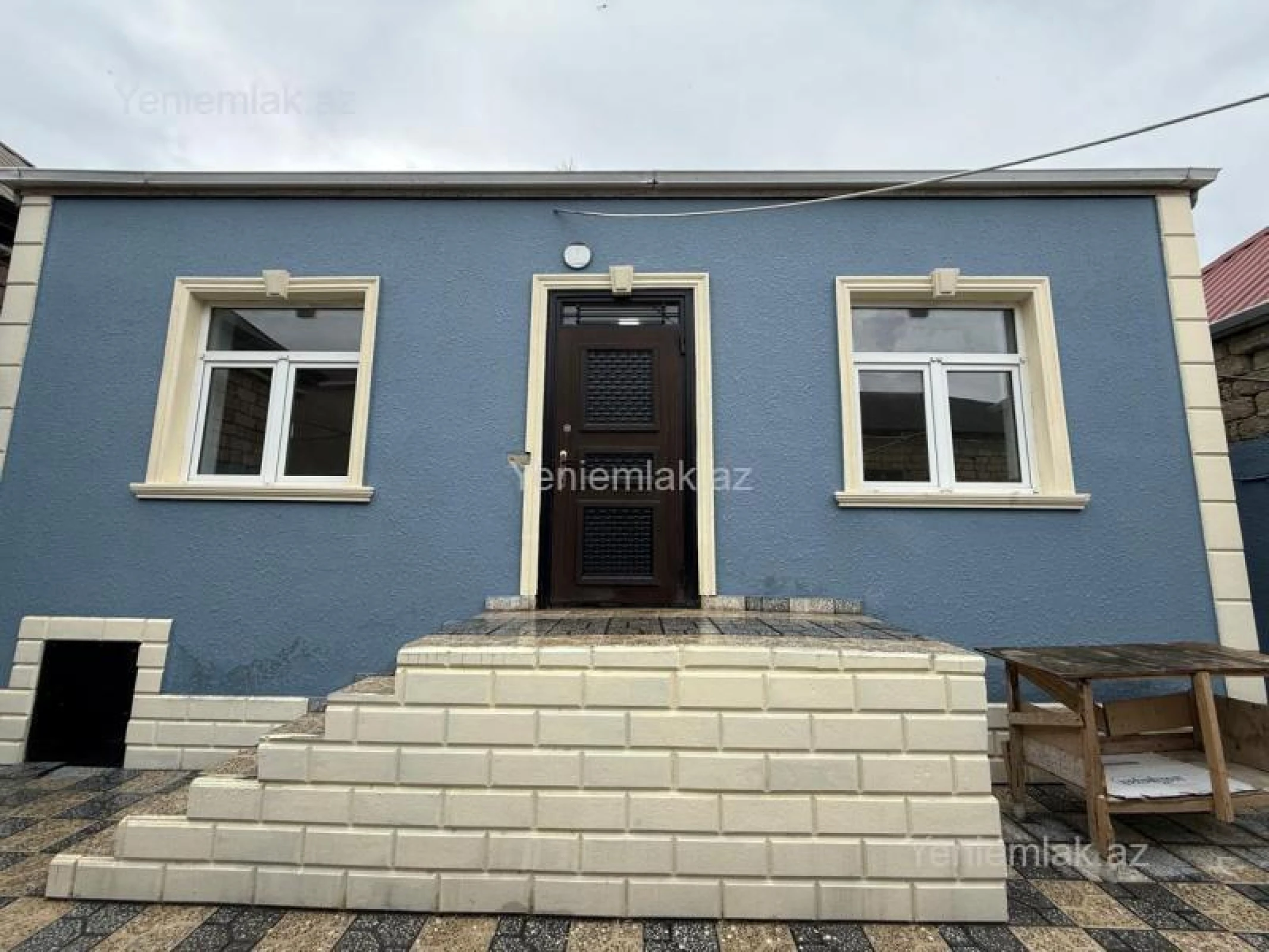 Satılır 3 otaqlı həyət evi 100 m²