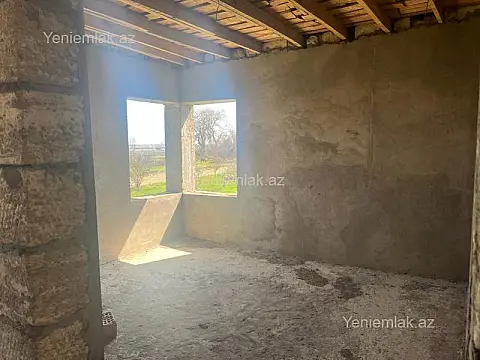Satılır 3 otaqlı həyət evi 110 m²