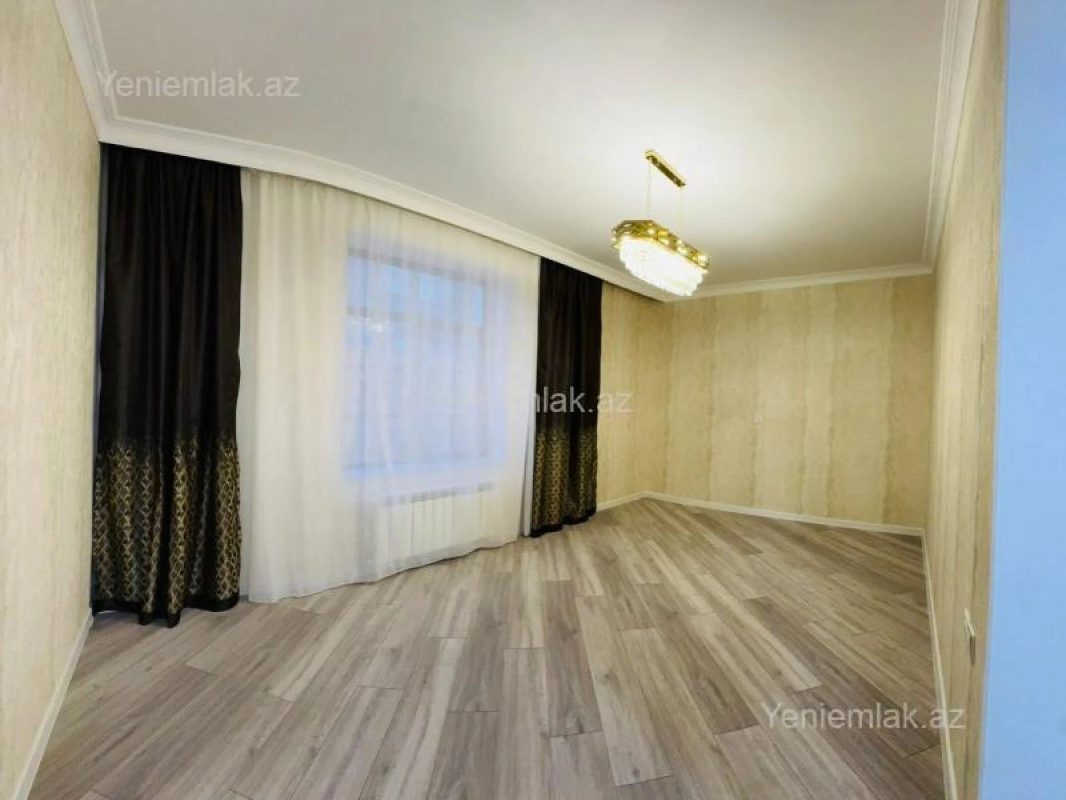 Satılır 6 otaqlı həyət evi 230 m²