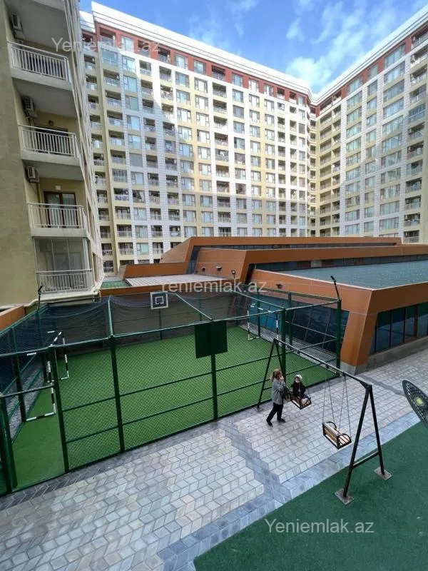 Satılır 3 otaqlı yeni tikili 105 m²