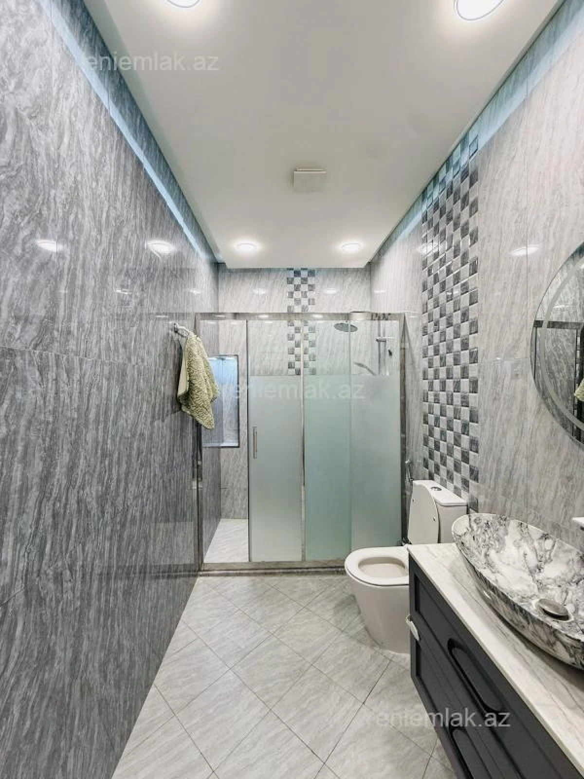 Satılır 2 otaqlı yeni tikili 94 m²