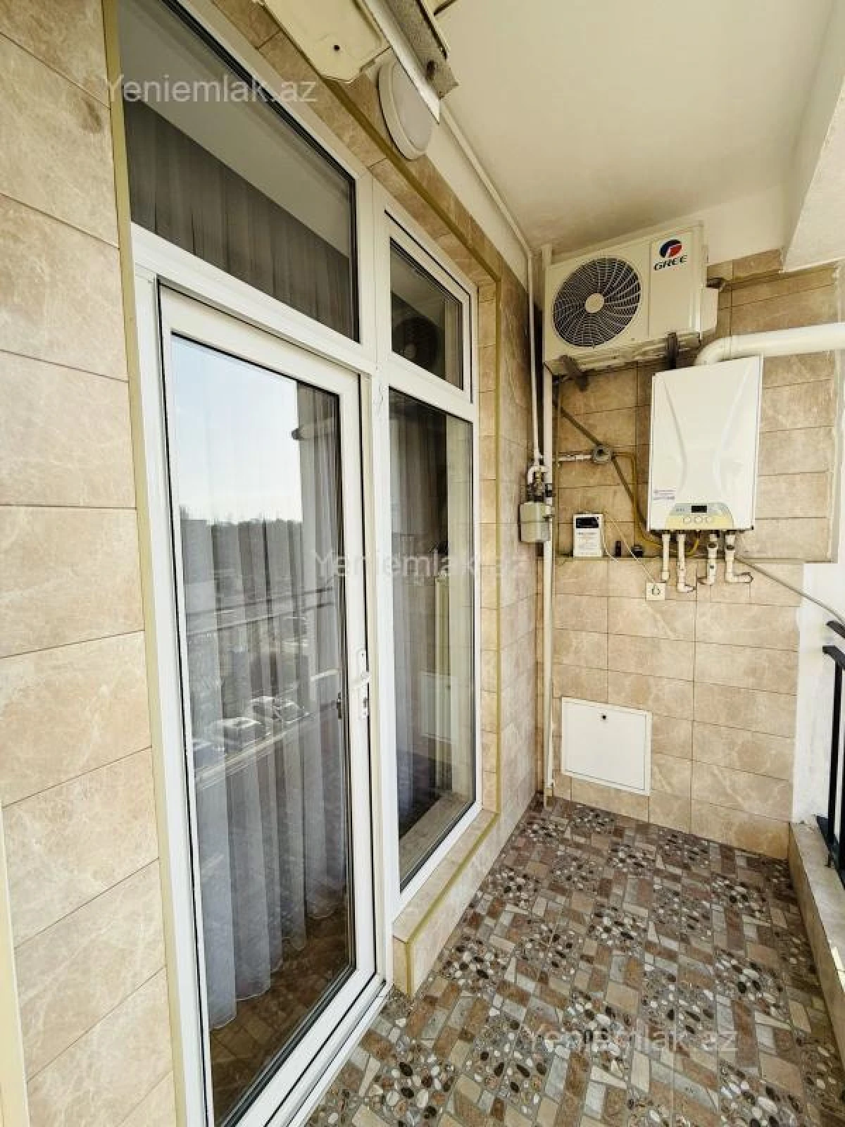 Satılır 2 otaqlı yeni tikili 94 m²