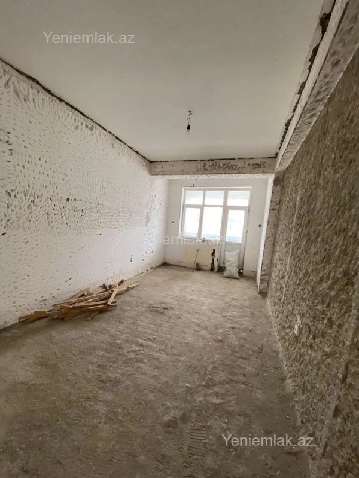 Satılır 3 otaqlı yeni tikili 130 m²