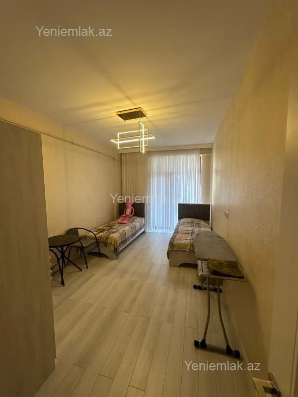 Satılır 3 otaqlı yeni tikili 88 m²