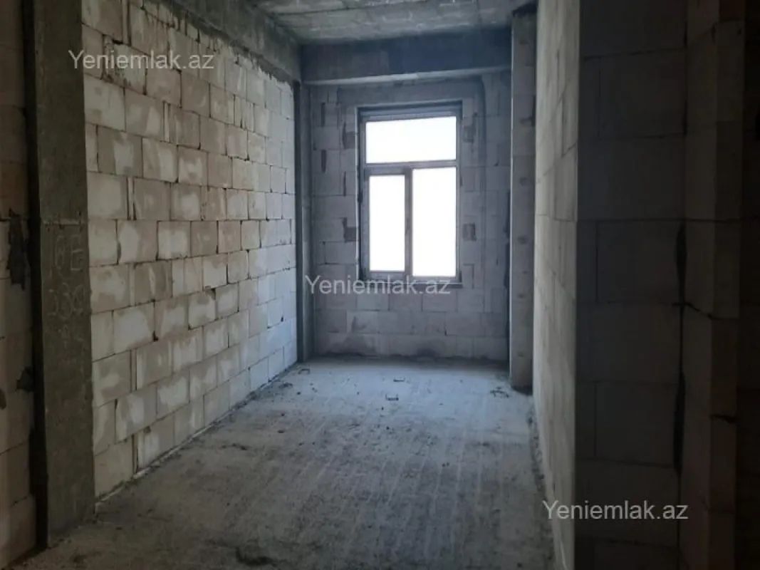 Satılır 4 otaqlı yeni tikili 220 m²